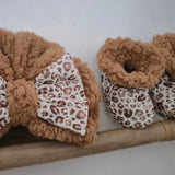 Duo Turban & Chaussons Léopard – Naissance