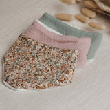 Box Naissance Complète – Gigoteuse 0-6 mois, 3 Langes & 3 Bavoirs